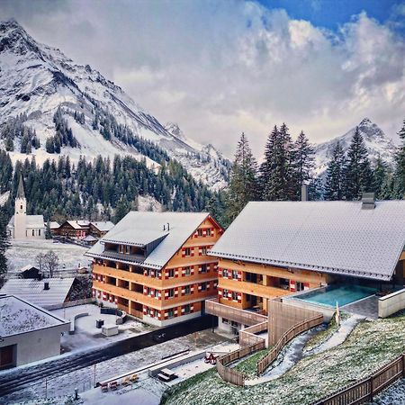 Berghaus Schroecken - Hotel Apartments Spa ภายนอก รูปภาพ