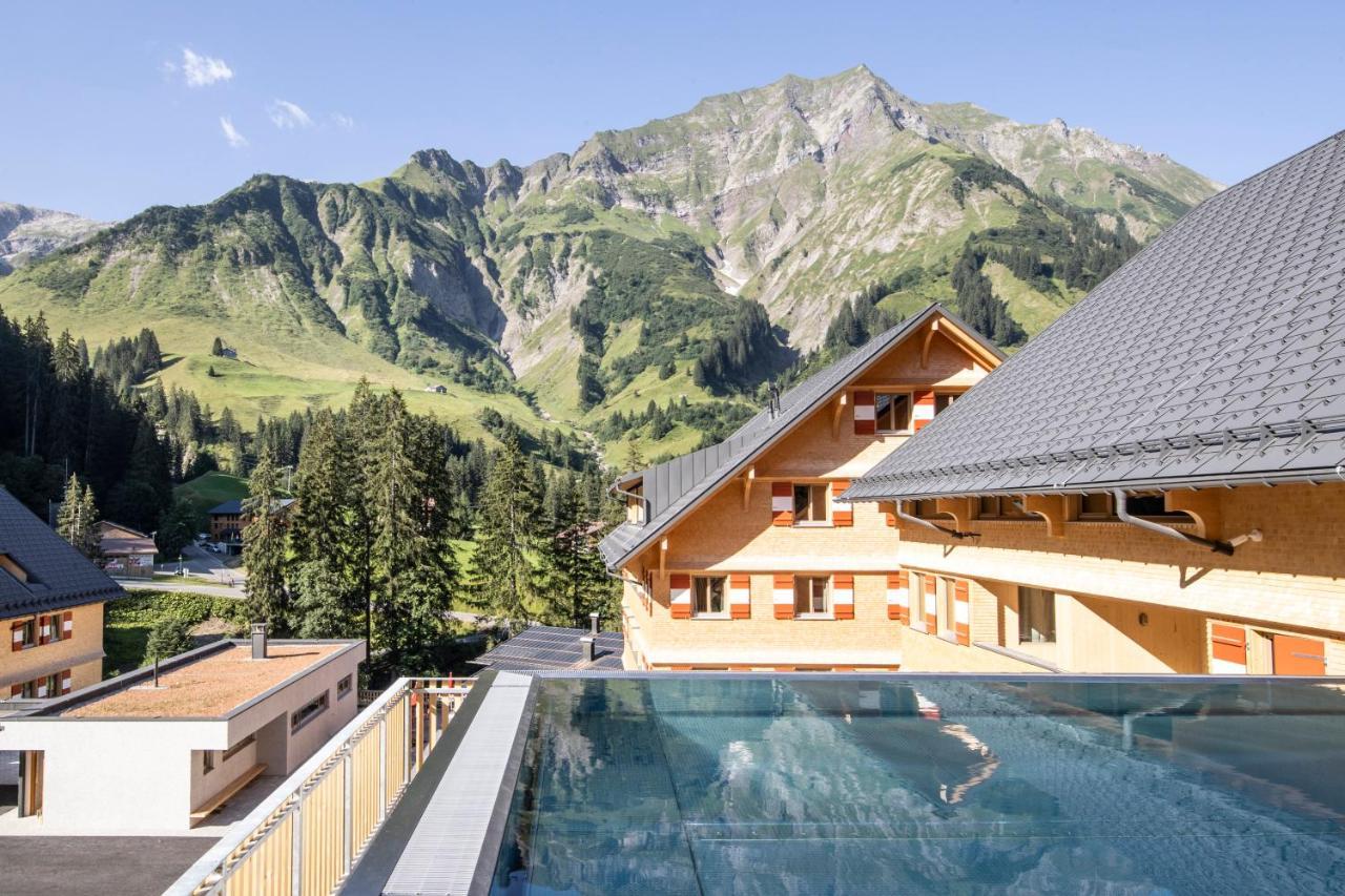 Berghaus Schroecken - Hotel Apartments Spa ภายนอก รูปภาพ