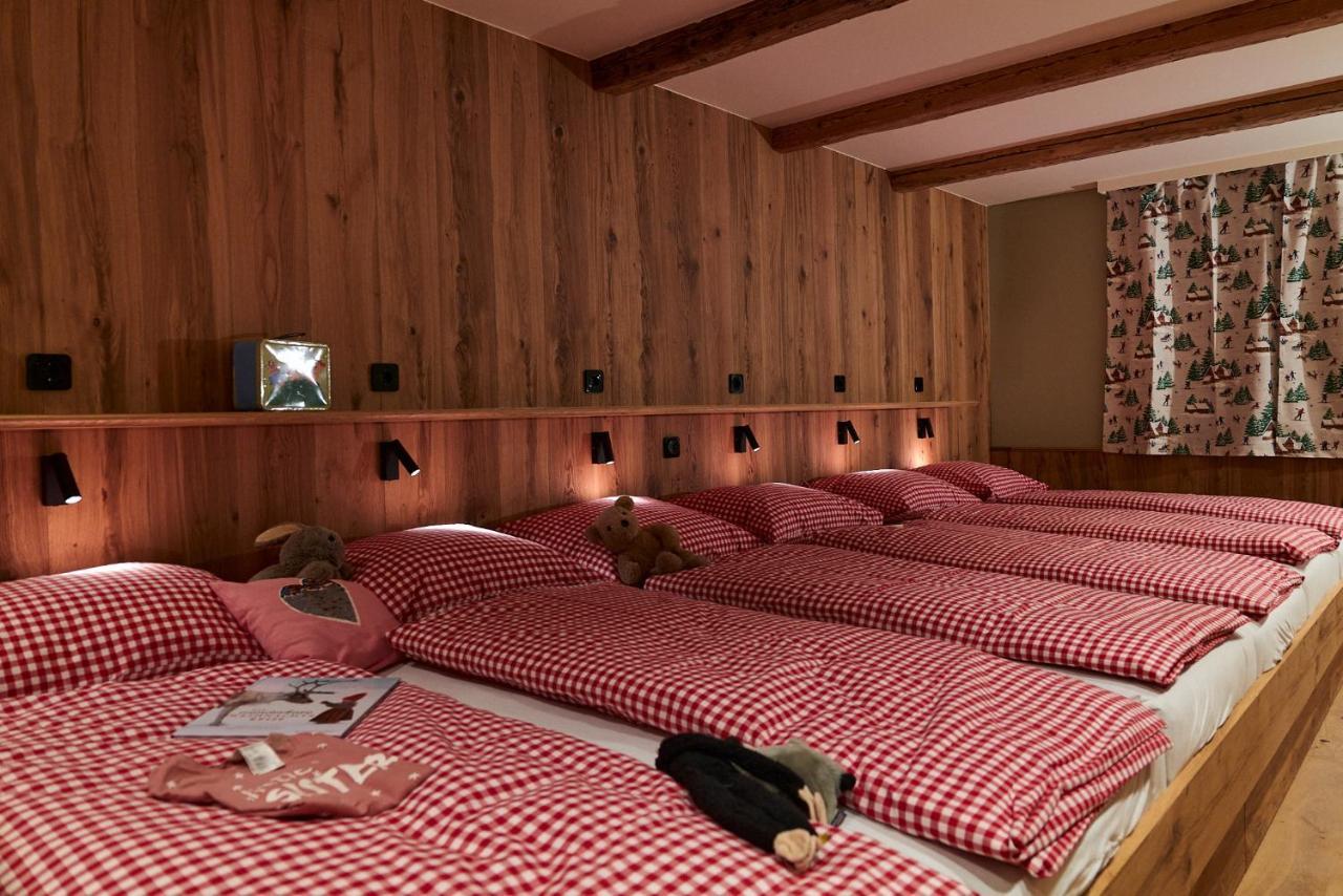 Berghaus Schroecken - Hotel Apartments Spa ภายนอก รูปภาพ