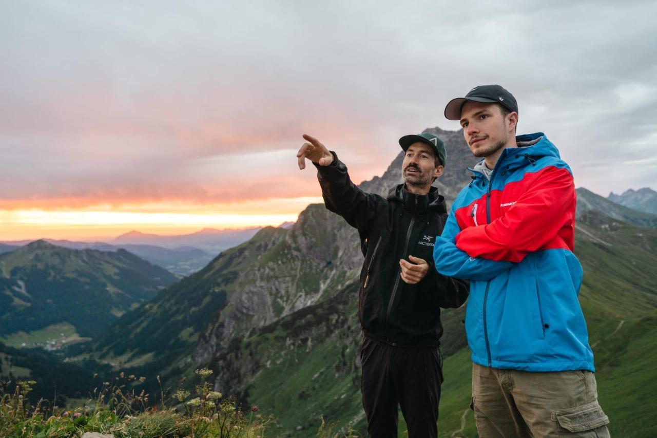 Berghaus Schroecken - Hotel Apartments Spa ภายนอก รูปภาพ