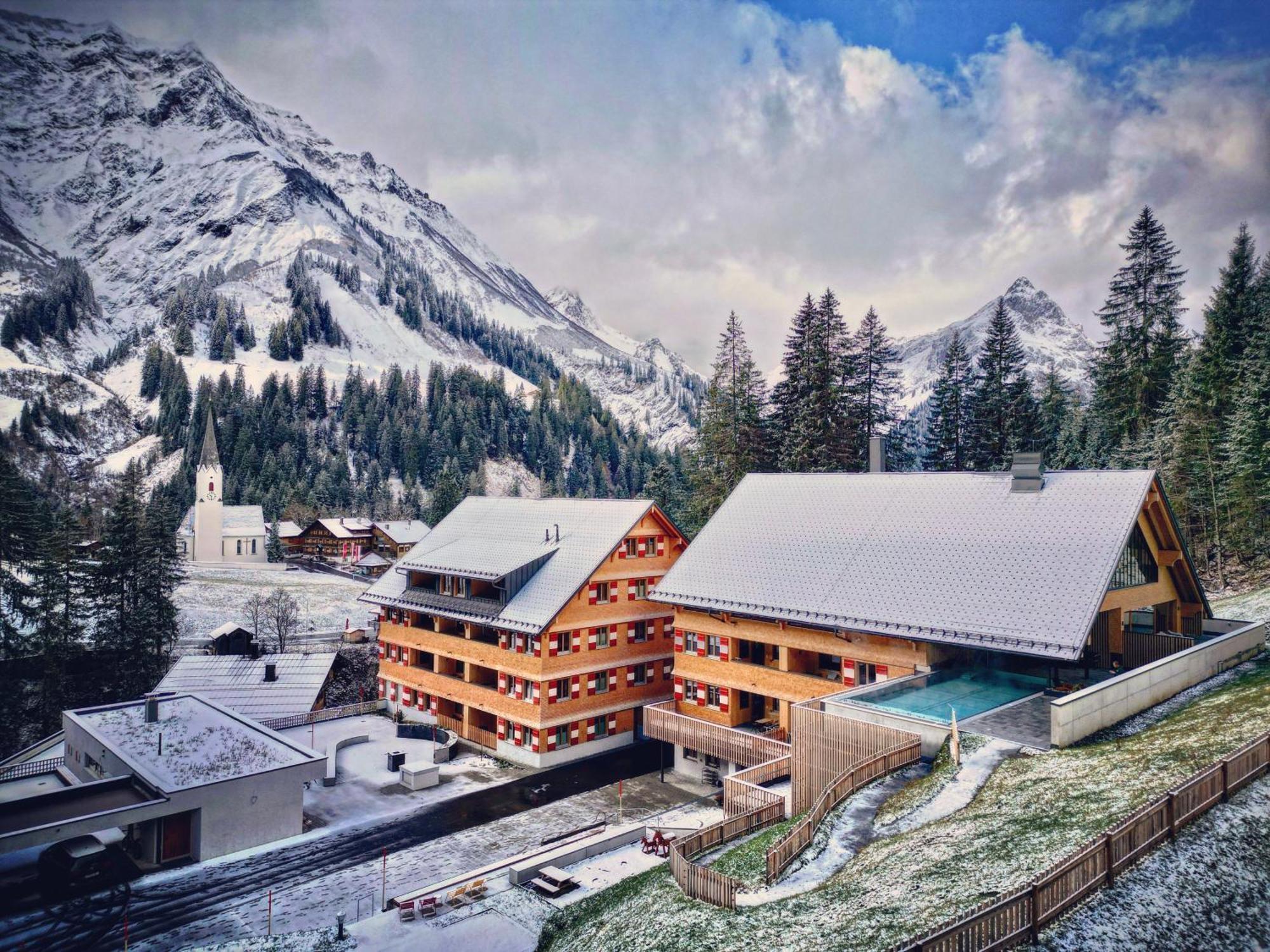Berghaus Schroecken - Hotel Apartments Spa ภายนอก รูปภาพ