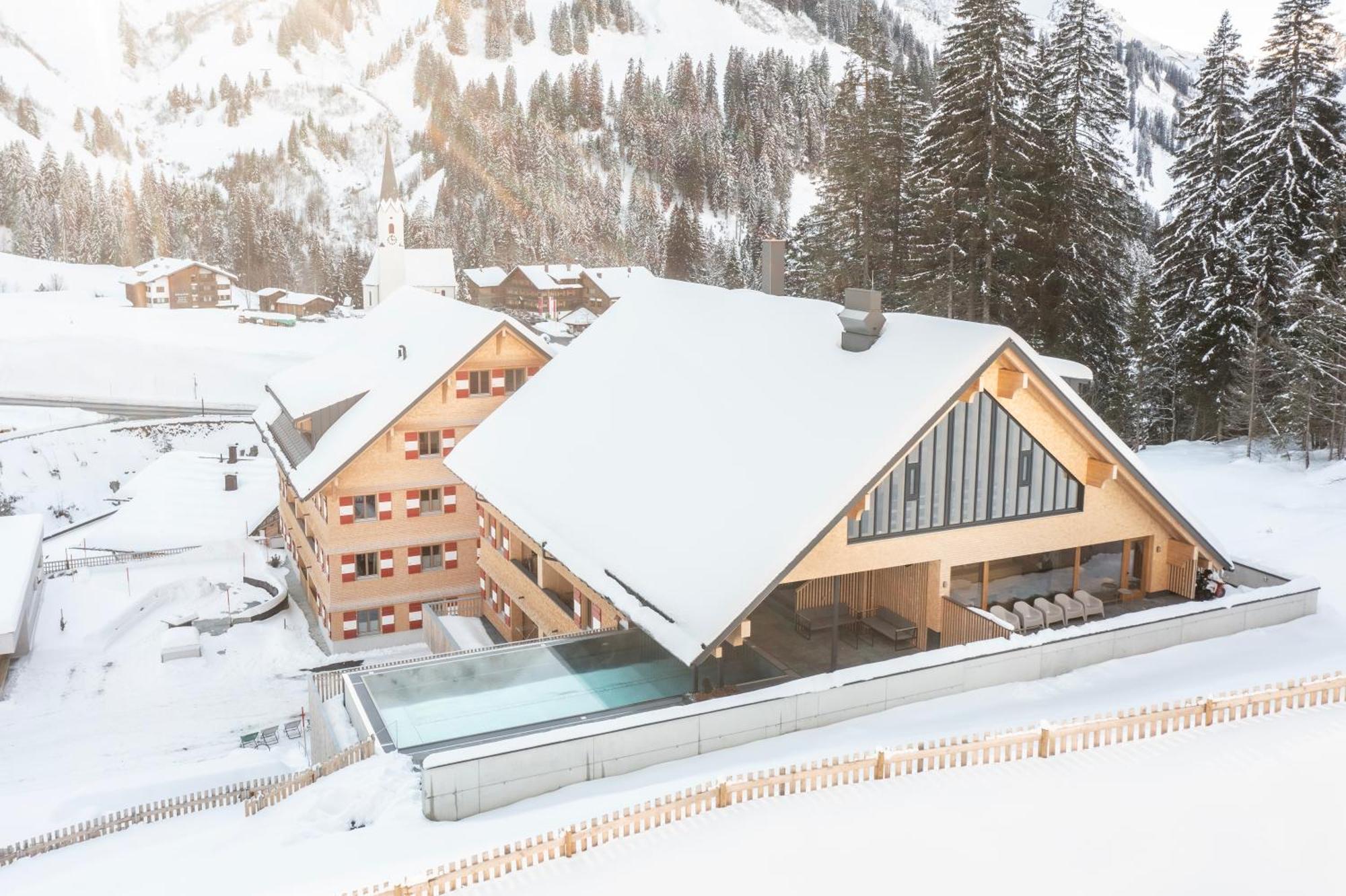 Berghaus Schroecken - Hotel Apartments Spa ภายนอก รูปภาพ